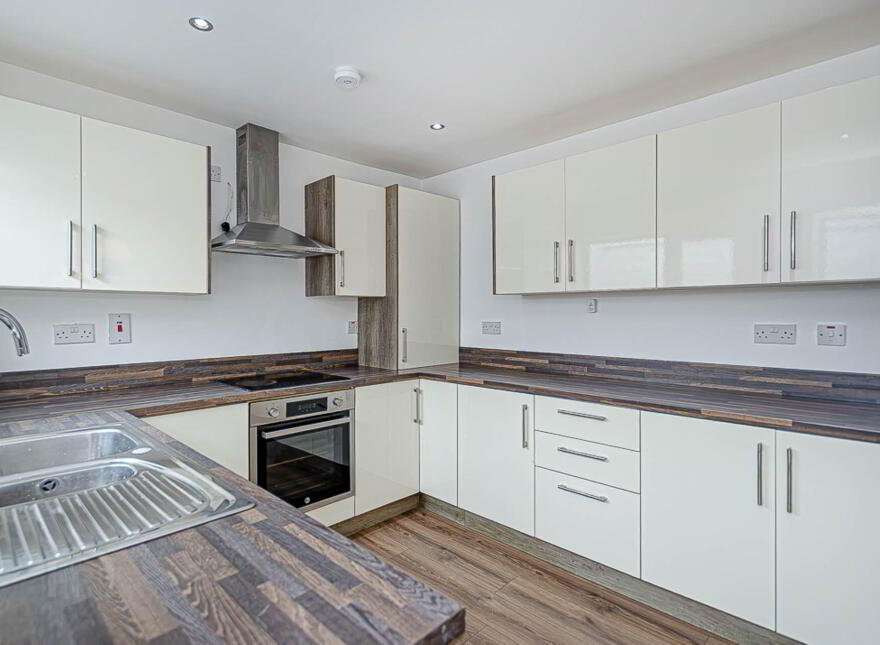 38 Greenore Street, Woodstock, Belfast, BT6 8NF