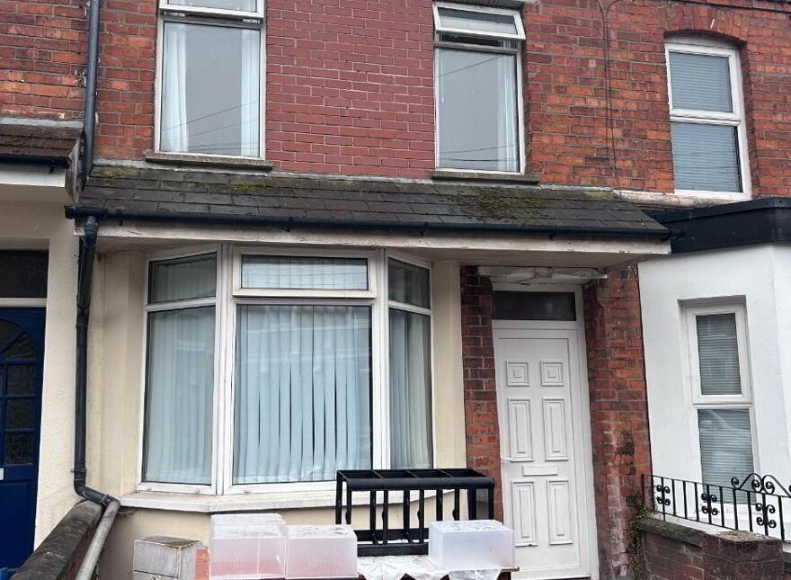 30 Donnybrook Street, Belfast, BT9 7EL