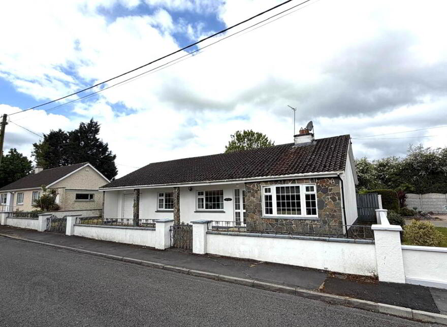 Prague, Patricks Avenue, Portarlington, R32FX67