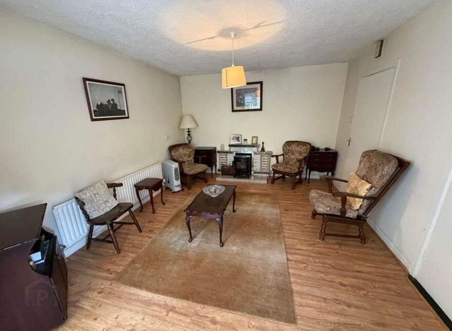 Prague, Patricks Avenue, Portarlington, R32FX67