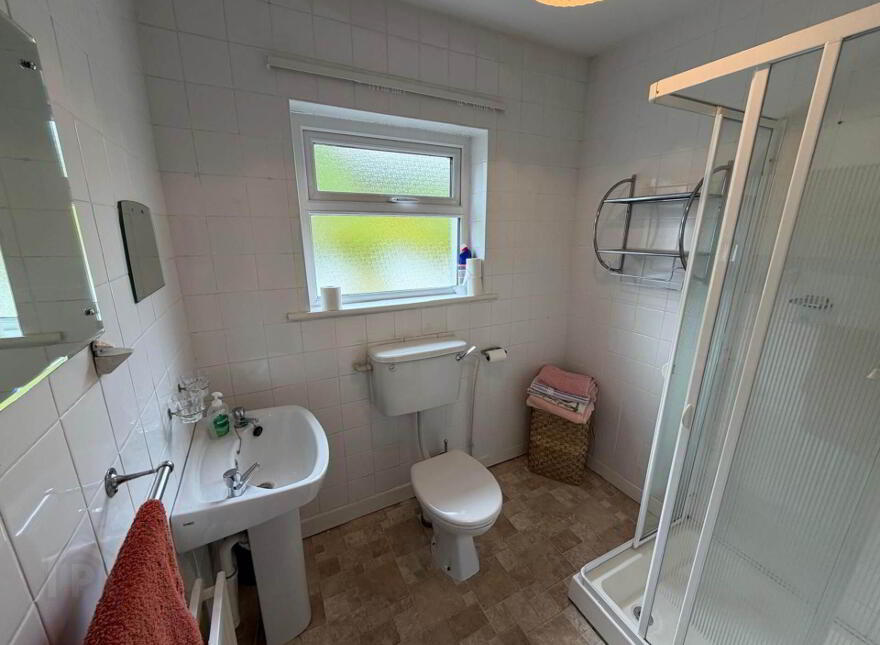 Prague, Patricks Avenue, Portarlington, R32FX67