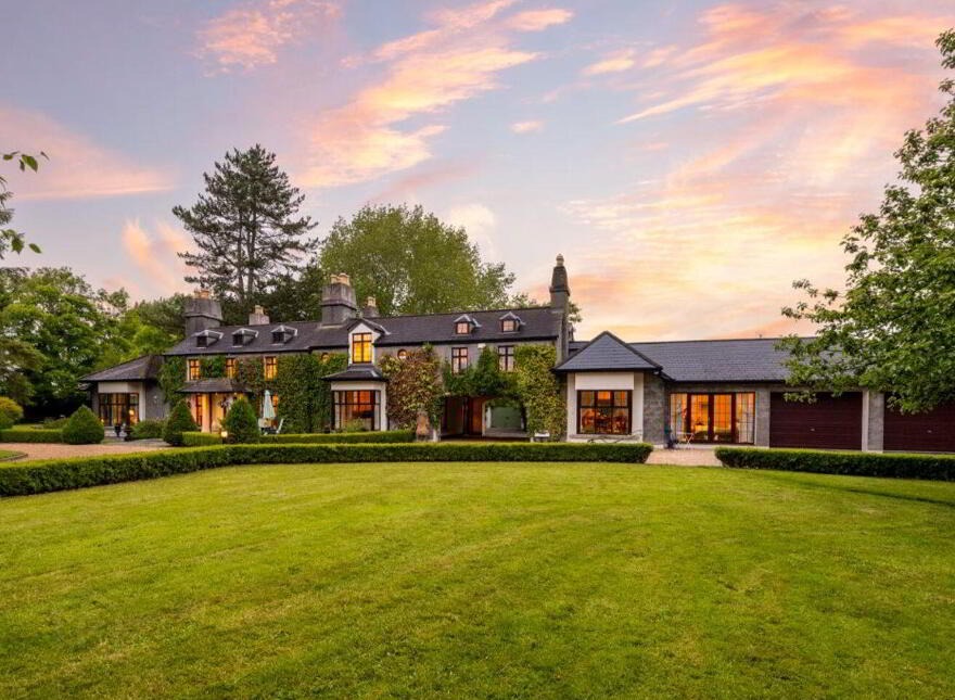 Glendaars House, Daars, Sallins, W91K225