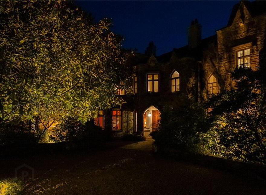 Coolmain Castle, Kilbrittain, P72AF85