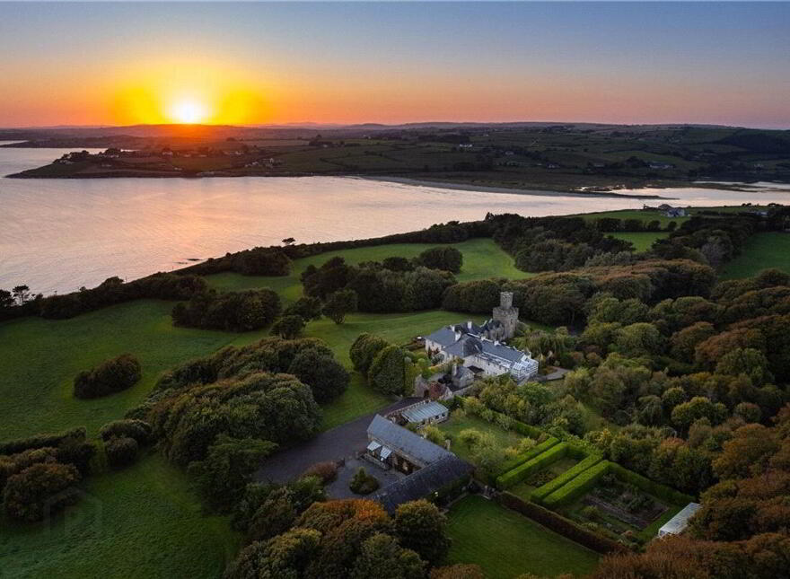 Coolmain Castle, Kilbrittain, P72AF85