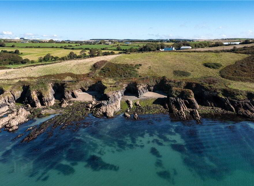 Coolmain Castle, Kilbrittain, P72AF85