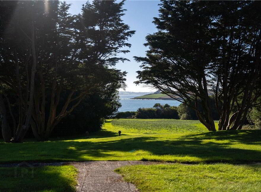Coolmain Castle, Kilbrittain, P72AF85