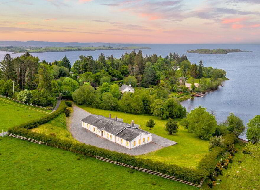 Rinneroon Bay House, Lough Corrib, Oughterard, H91WE2X photo
