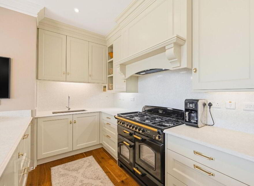 Rinneroon Bay House, Lough Corrib, Oughterard, H91WE2X