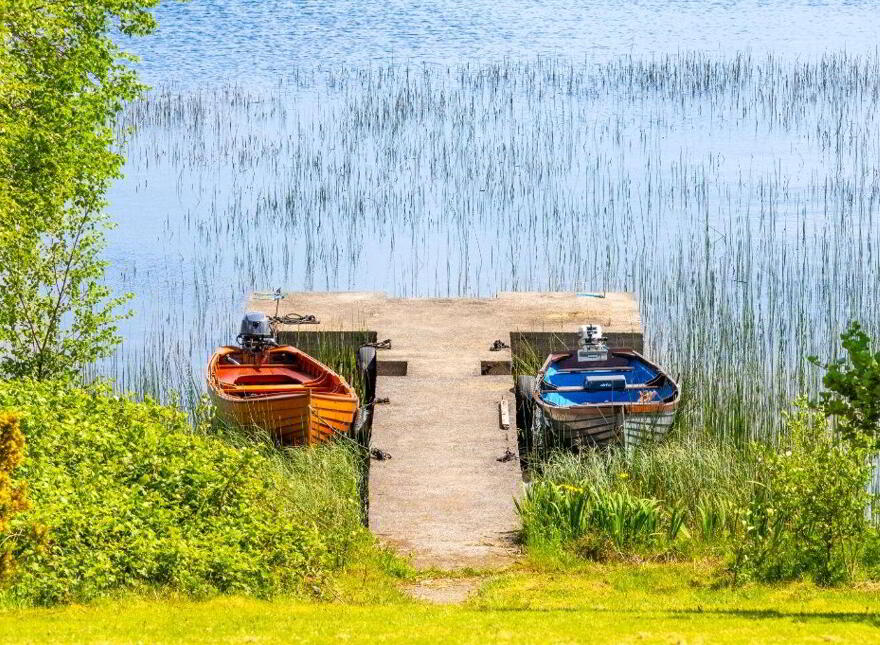 Rinneroon Bay House, Lough Corrib, Oughterard, H91WE2X