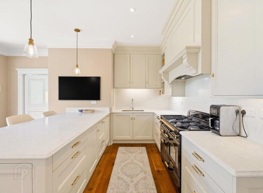 Rinneroon Bay House, Lough Corrib, Oughterard, H91WE2X