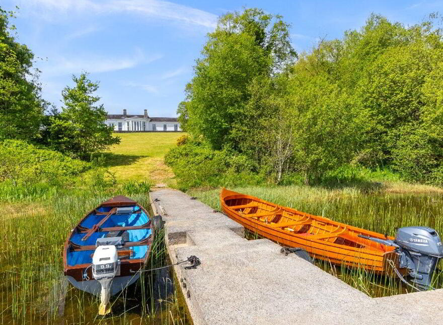 Rinneroon Bay House, Lough Corrib, Oughterard, H91WE2X