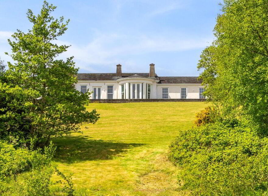 Rinneroon Bay House, Lough Corrib, Oughterard, H91WE2X