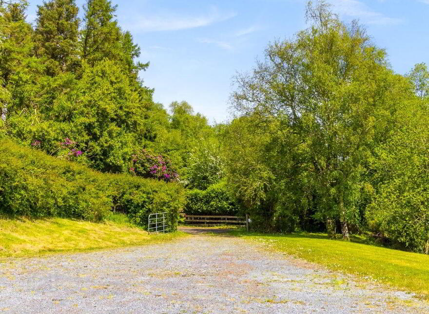 Rinneroon Bay House, Lough Corrib, Oughterard, H91WE2X