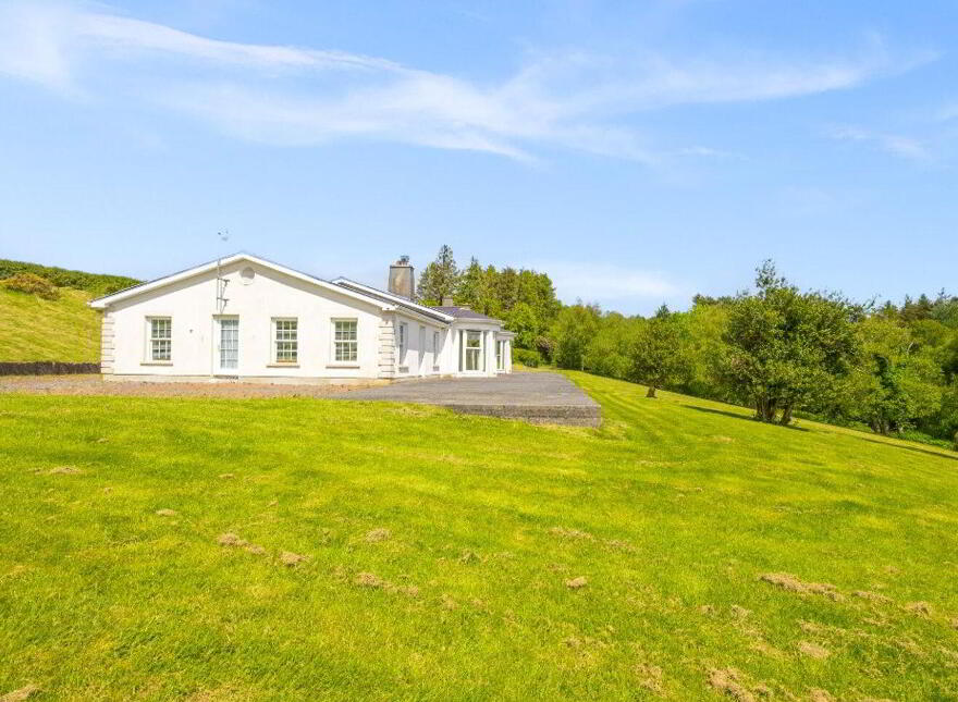 Rinneroon Bay House, Lough Corrib, Oughterard, H91WE2X