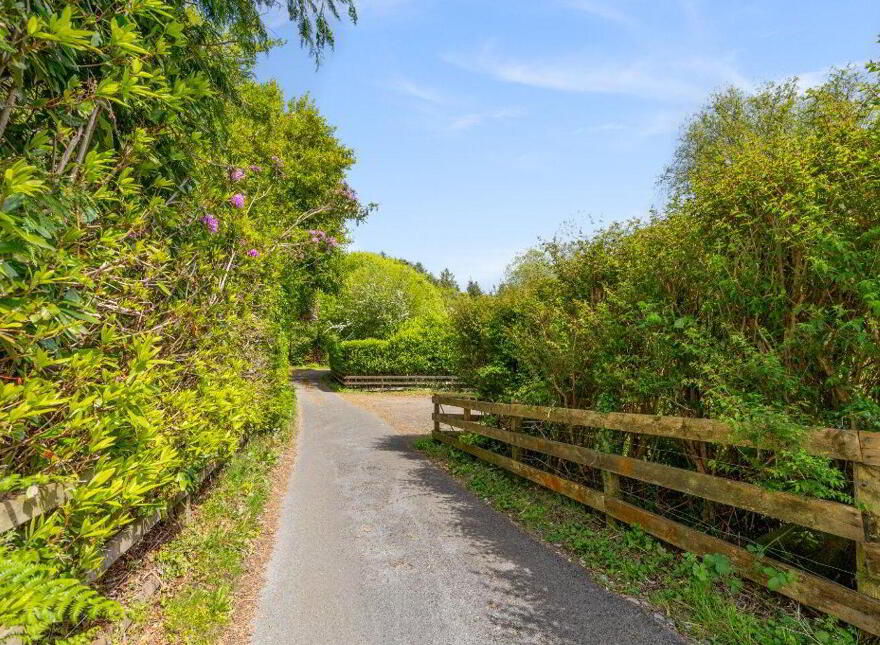 Rinneroon Bay House, Lough Corrib, Oughterard, H91WE2X