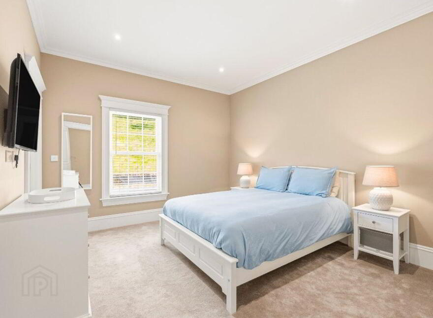 Rinneroon Bay House, Lough Corrib, Oughterard, H91WE2X