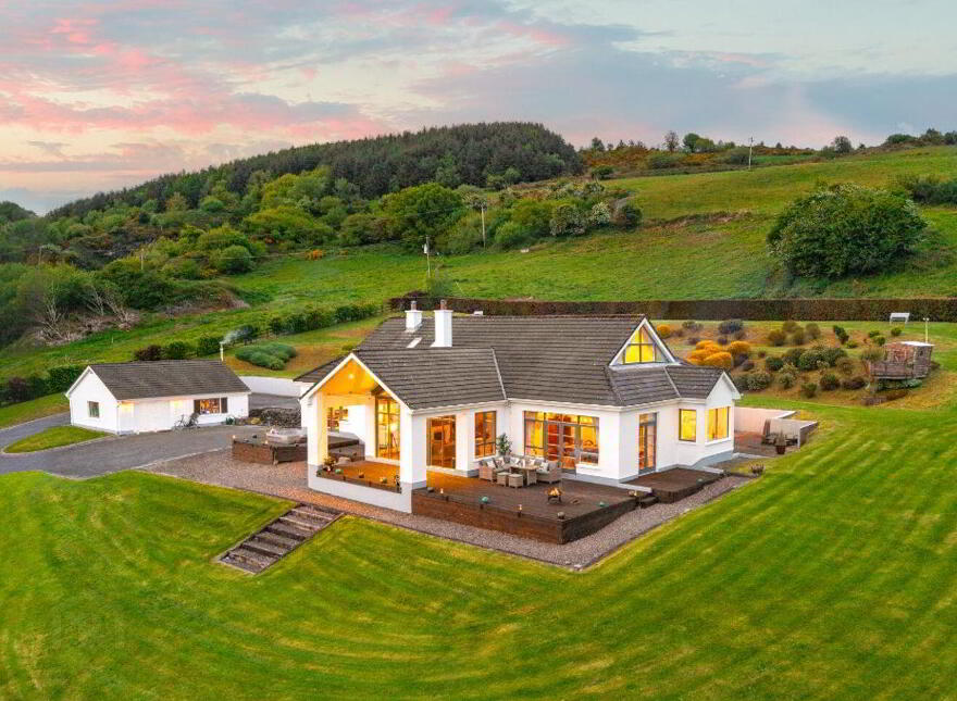 Winterwood, Derrycastle, Ballina, V94AY8R
