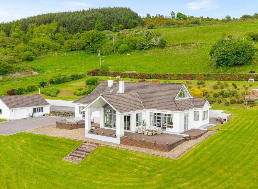 Winterwood, Derrycastle, Ballina, V94AY8R