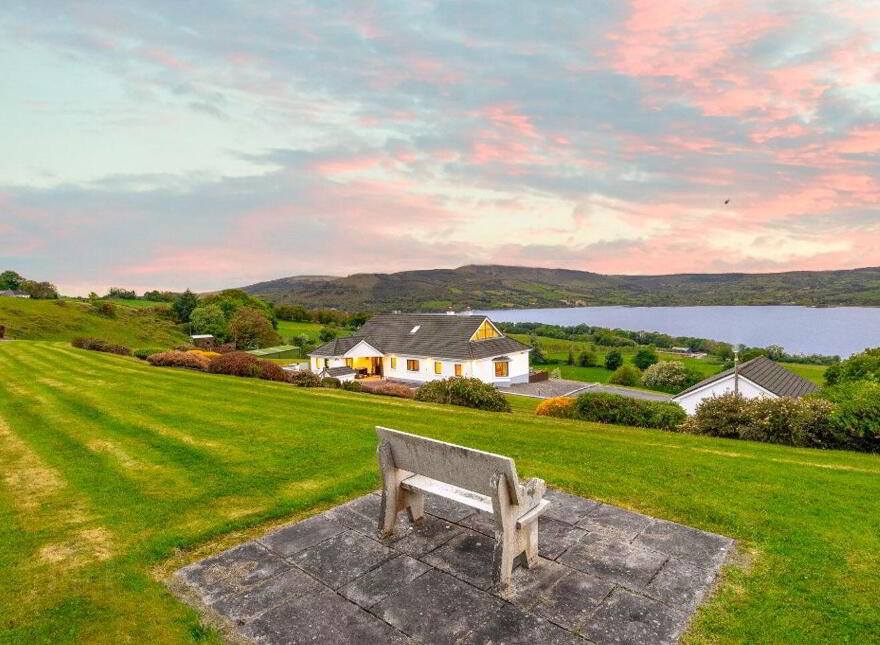 Winterwood, Derrycastle, Ballina, V94AY8R