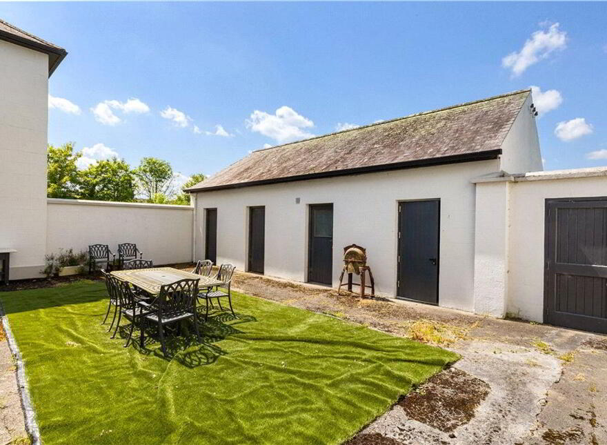 Chantry House, Paulstown, Paulstown, R95A8P7