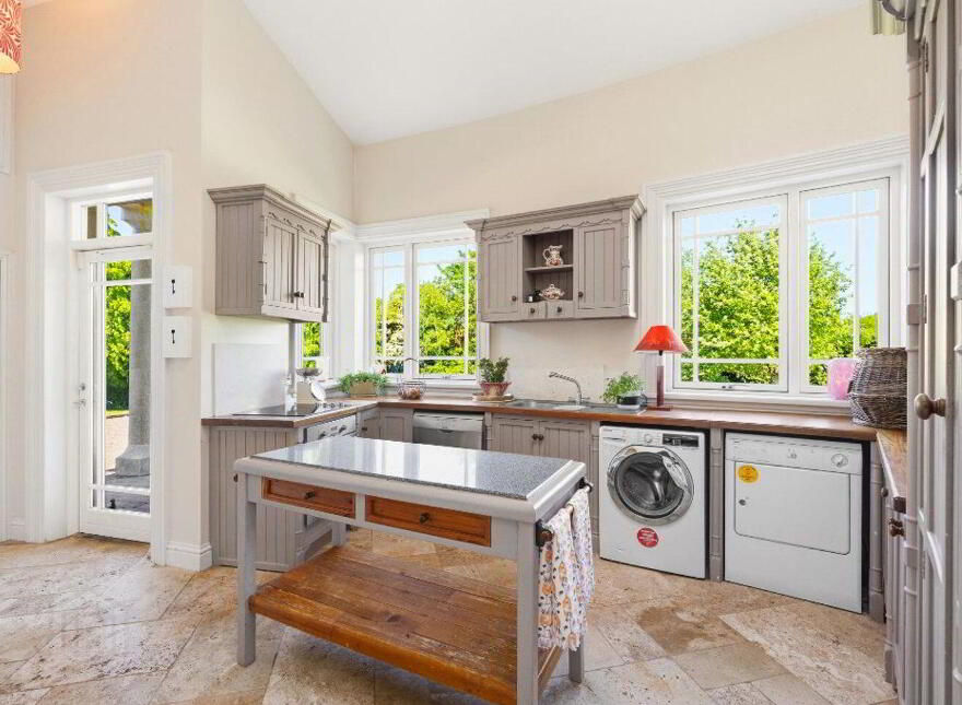 St. John's Grove, Gilltown, Kilcullen, R56XE40