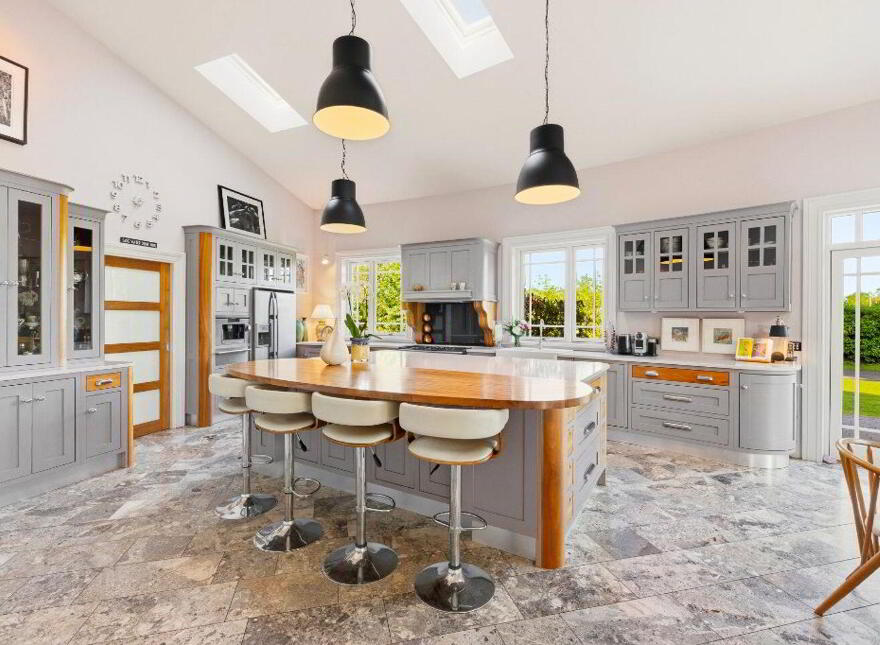 St. John's Grove, Gilltown, Kilcullen, R56XE40