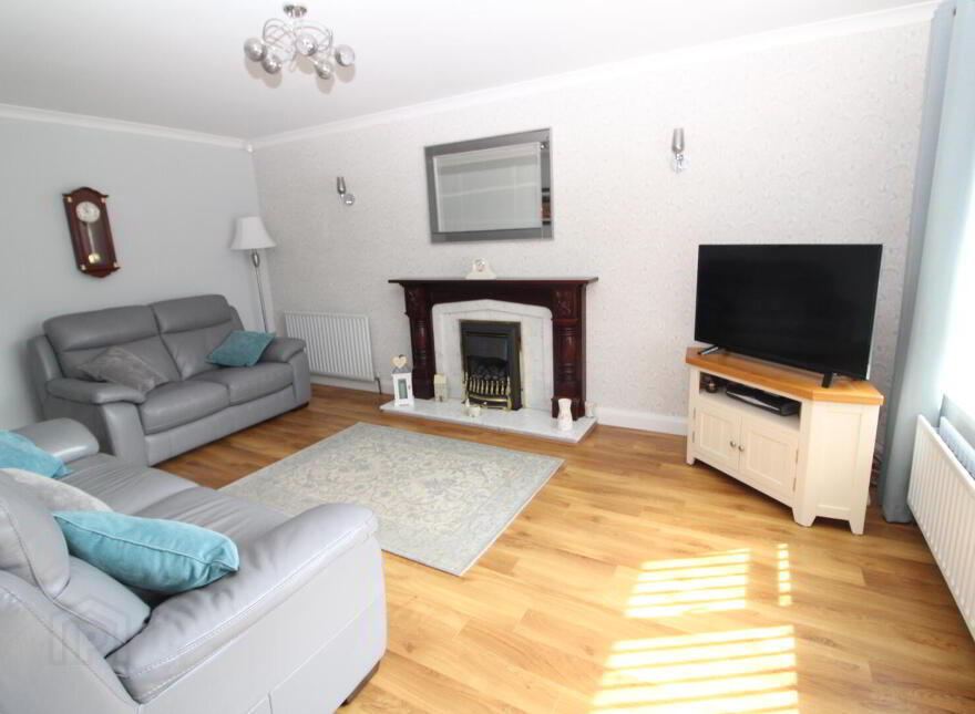 100 Tudor Park, Newtownabbey, BT36 4WL