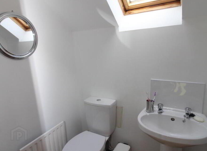100 Tudor Park, Newtownabbey, BT36 4WL