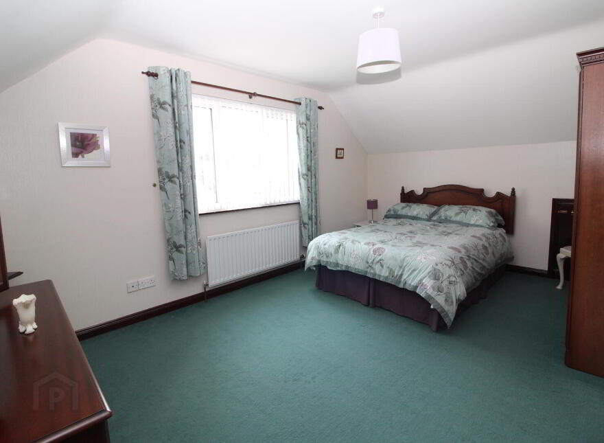 100 Tudor Park, Newtownabbey, BT36 4WL