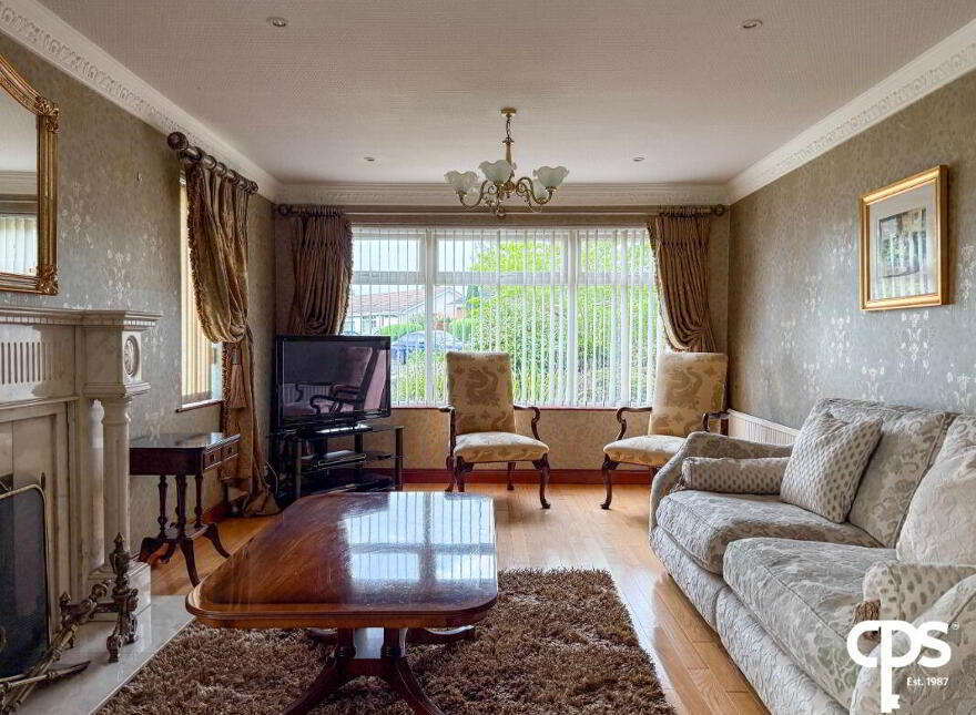 8 Mullinure Park, Armagh, BT61 9EJ