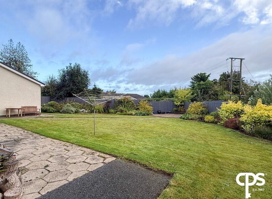 8 Mullinure Park, Armagh, BT61 9EJ