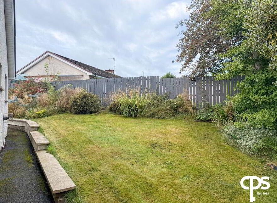 8 Mullinure Park, Armagh, BT61 9EJ
