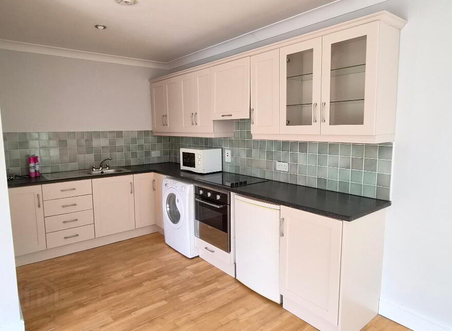 Apartment 20 The Plaza Central Park, Carrick-On-Shannon, N41HX58