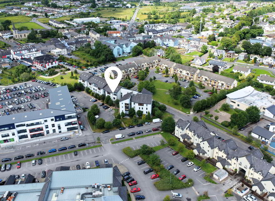 Apartment 20 The Plaza Central Park, Carrick-On-Shannon, N41HX58