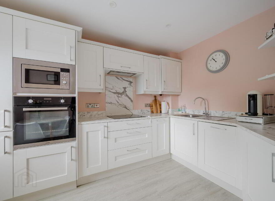 31 Upper Malone Park, Belfast, BT9 6PP