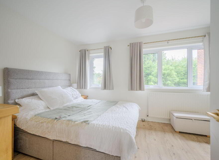 31 Upper Malone Park, Belfast, BT9 6PP