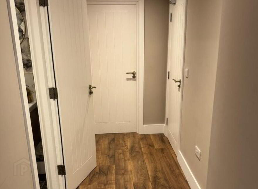 Rear Ground Floor, 16 Main Street, Royal Hillsborough, BT26 6AE