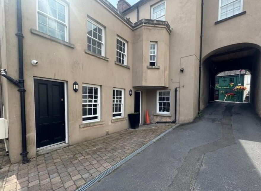 Rear Ground Floor, 16 Main Street, Royal Hillsborough, BT26 6AE