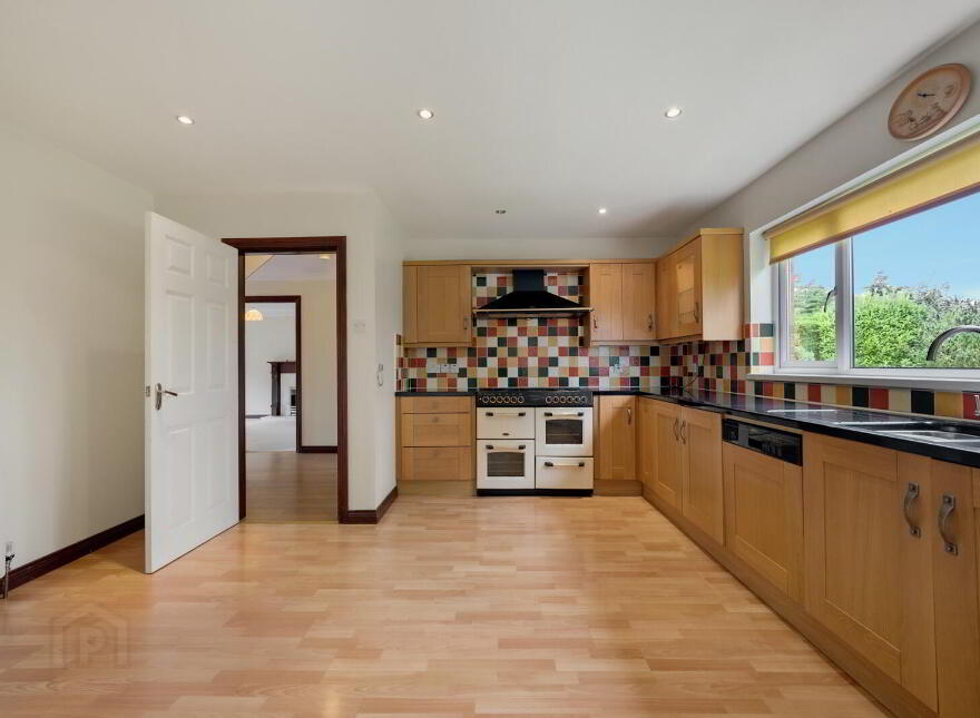 37 High Bangor Road, Donaghadee, BT21 0PB