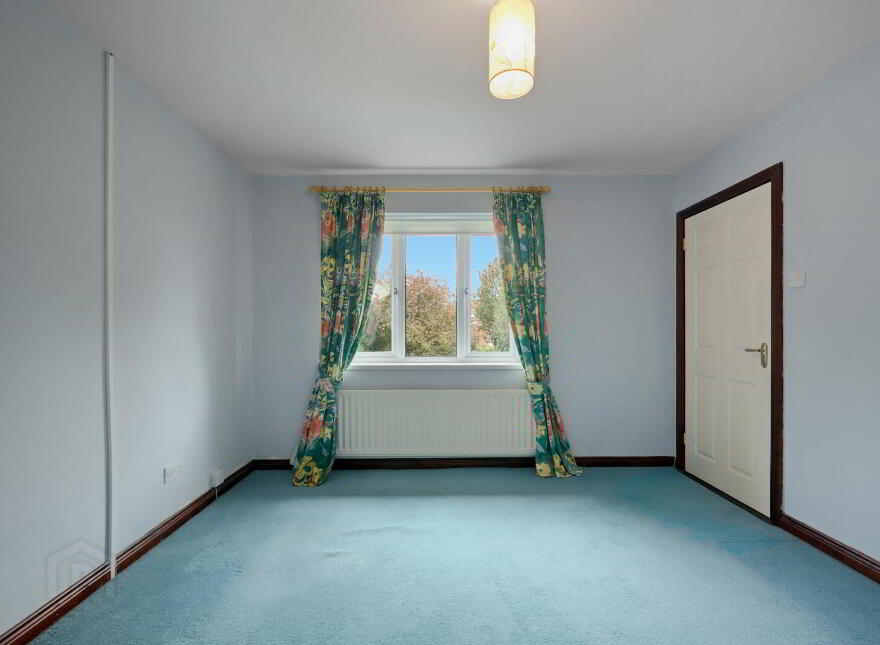 37 High Bangor Road, Donaghadee, BT21 0PB