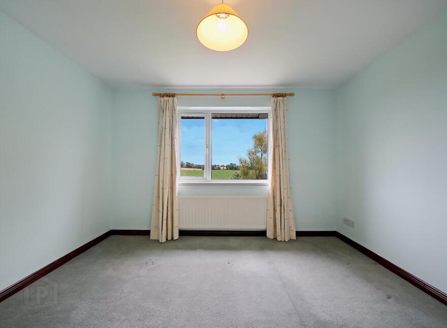 37 High Bangor Road, Donaghadee, BT21 0PB