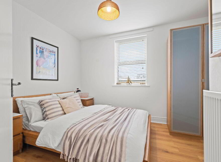 9B Dhu Varren Park, Portrush, BT56 8EL