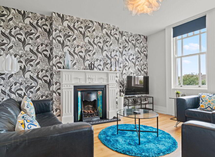 9B Dhu Varren Park, Portrush, BT56 8EL