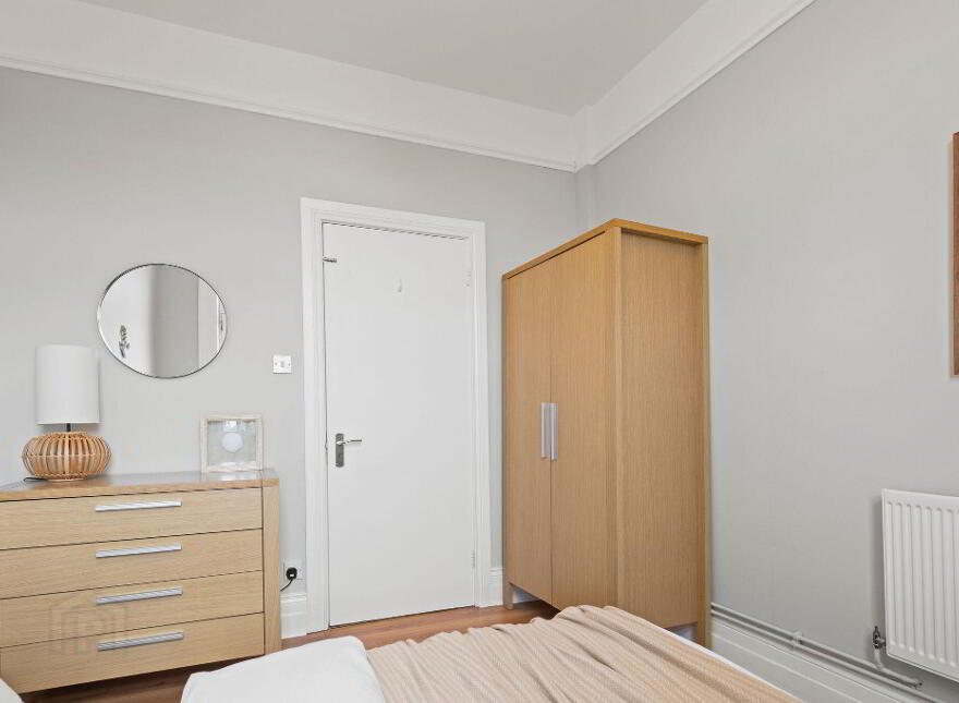 9B Dhu Varren Park, Portrush, BT56 8EL