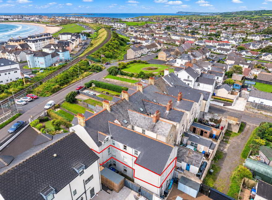 9B Dhu Varren Park, Portrush, BT56 8EL