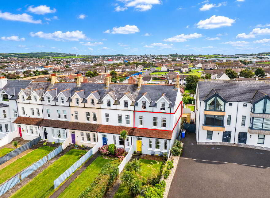9B Dhu Varren Park, Portrush, BT56 8EL