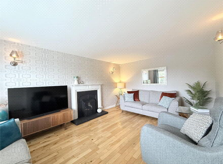 23 Carmagrim Road, Portglenone, BT44 8DE