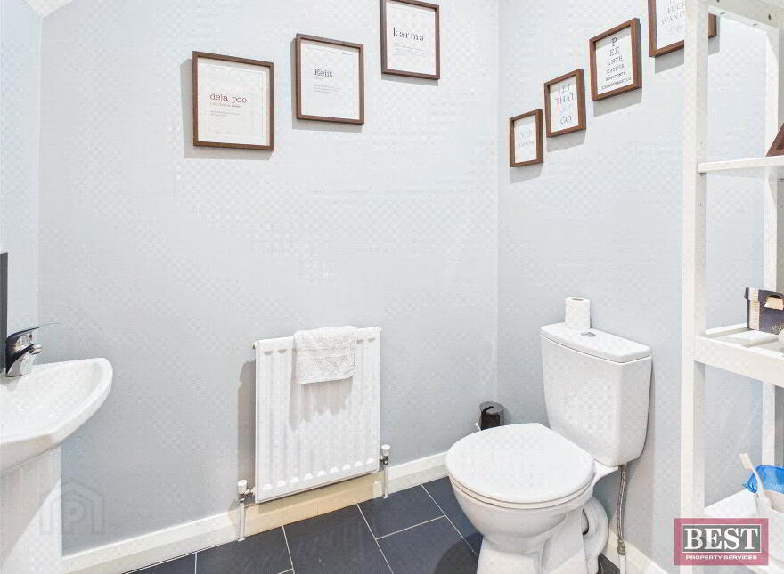15 Belvedere Heights, Warrenpoint, Newry, BT34 3XZ