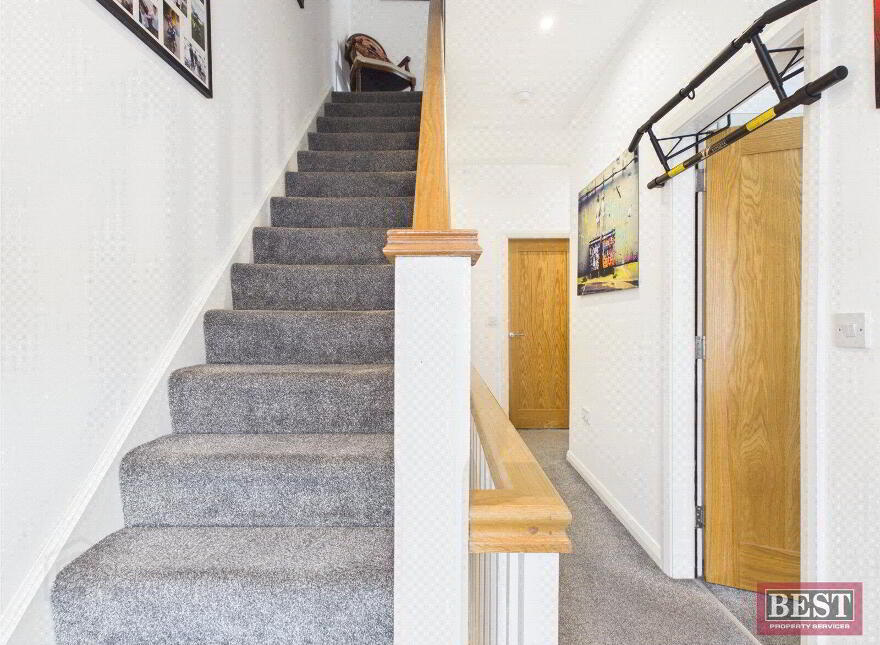 15 Belvedere Heights, Warrenpoint, Newry, BT34 3XZ