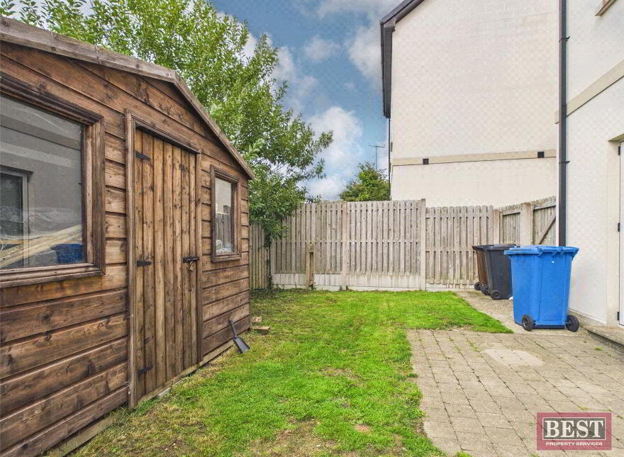 15 Belvedere Heights, Warrenpoint, Newry, BT34 3XZ